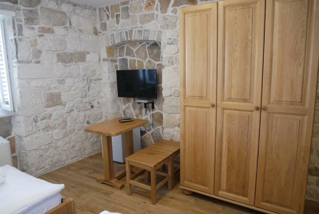Guest House Jere Old Town Rogoznica  Exterior photo