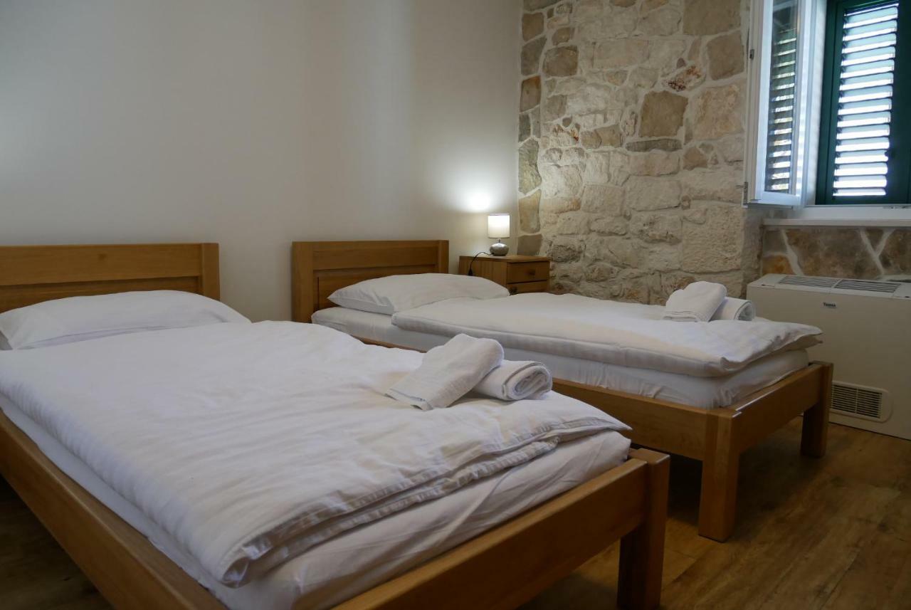 Guest House Jere Old Town Rogoznica  Exterior photo